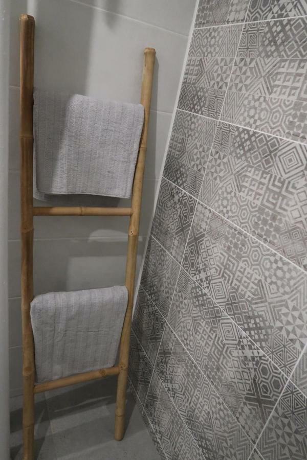 Hniezdo V Raji 1 - Luxurious Apartment 3 Min Walk To City Center Spisska Nova Ves Luaran gambar