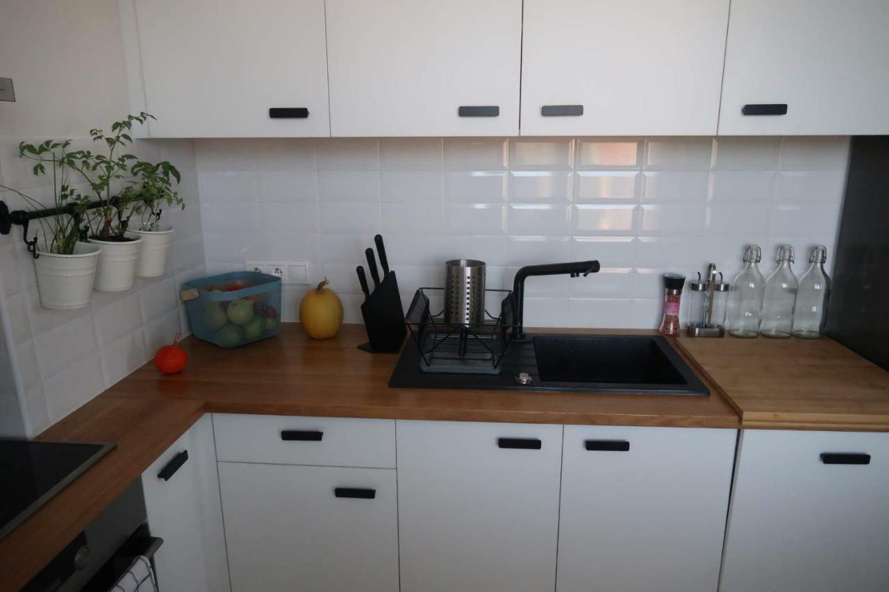 Hniezdo V Raji 1 - Luxurious Apartment 3 Min Walk To City Center Spisska Nova Ves Luaran gambar